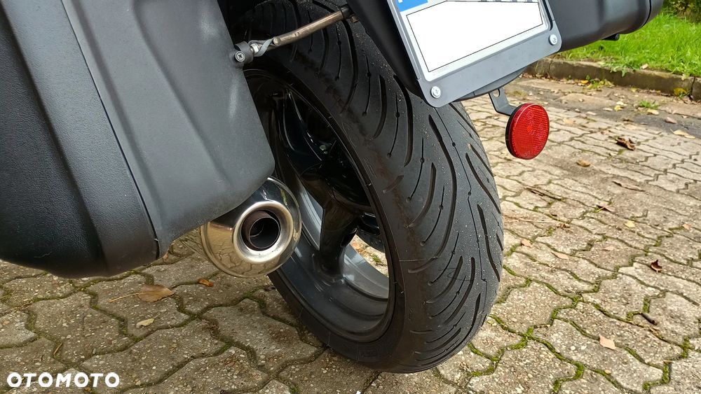Moto Guzzi Breva - 11