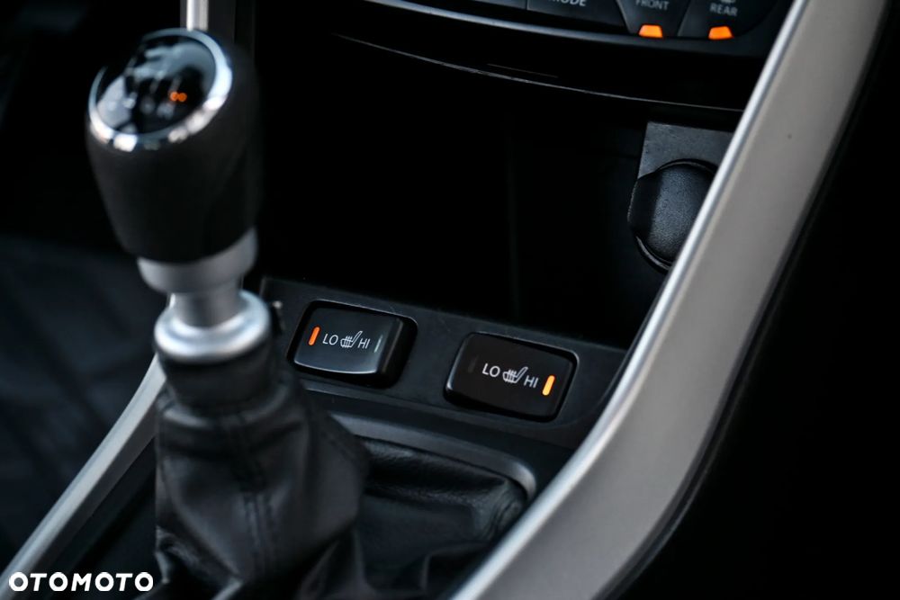 Suzuki SX4 S-Cross 1.6 DDiS Premium 4WD - 30