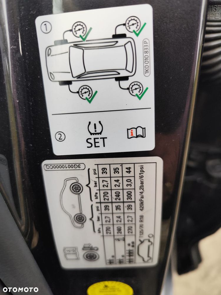 Volkswagen Passat - 18