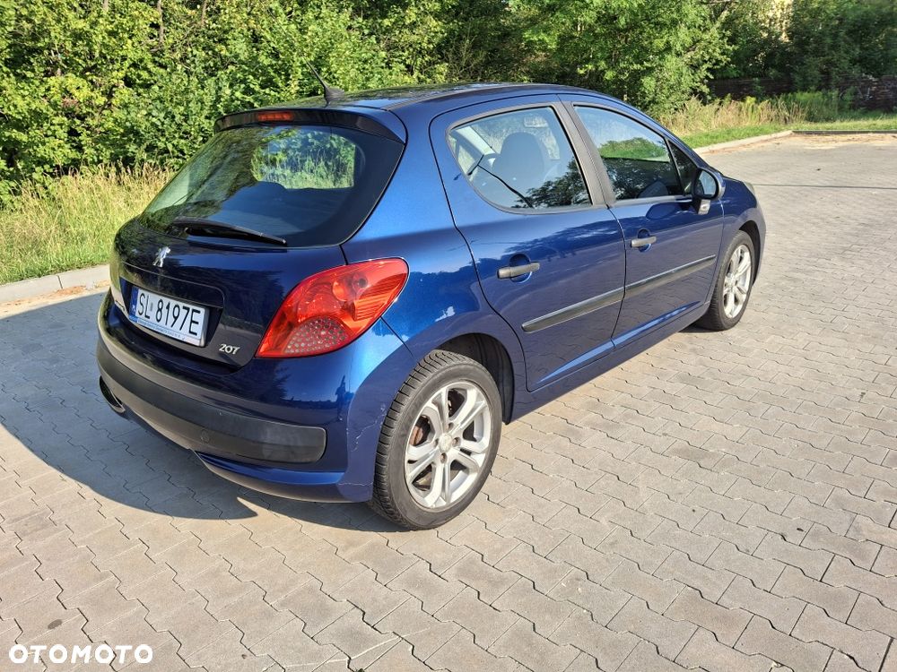 Peugeot 207 - 4