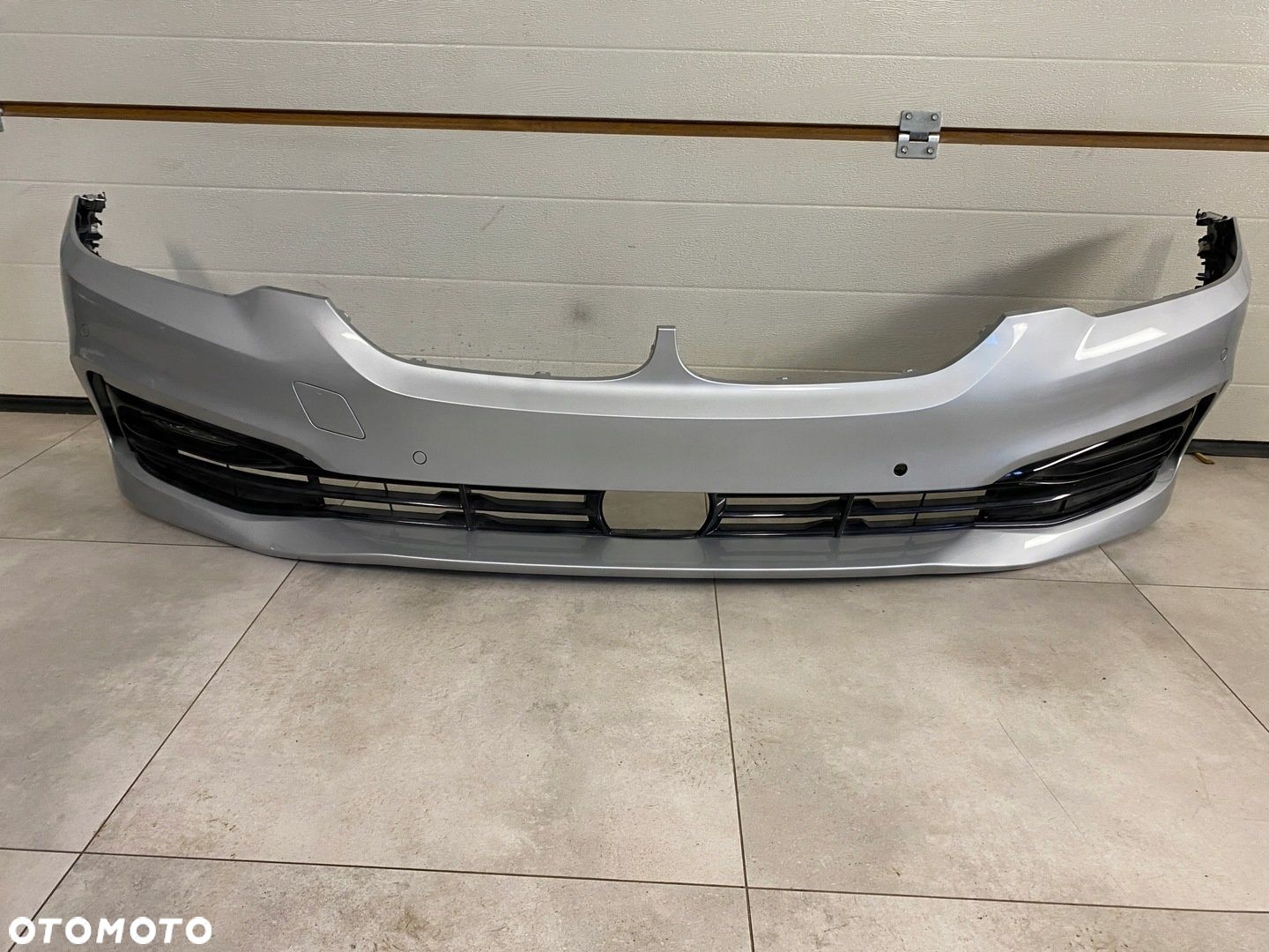 BMW 5 G30 G31 ZDERZAK PRZÓD 6xPDC HALOGENY USA - 1
