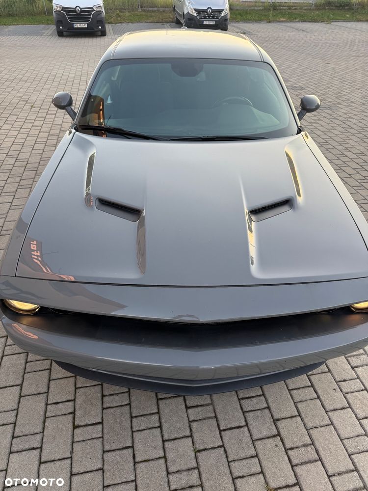 Dodge Challenger 3.6 SXT - 3