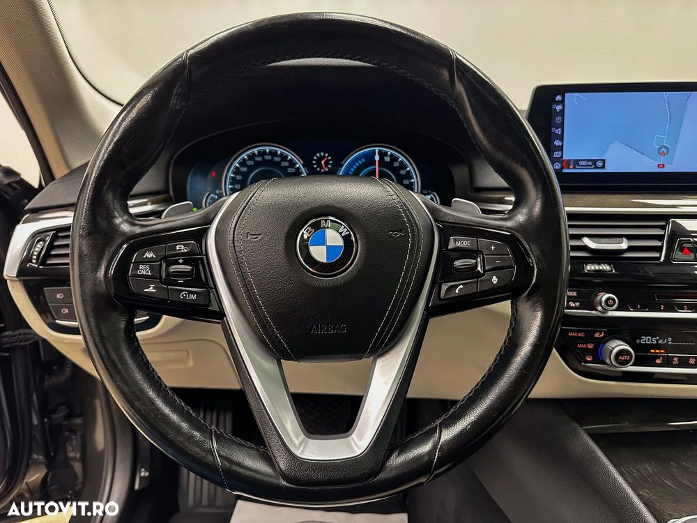 BMW Seria 5 530e AT PHEV - 30
