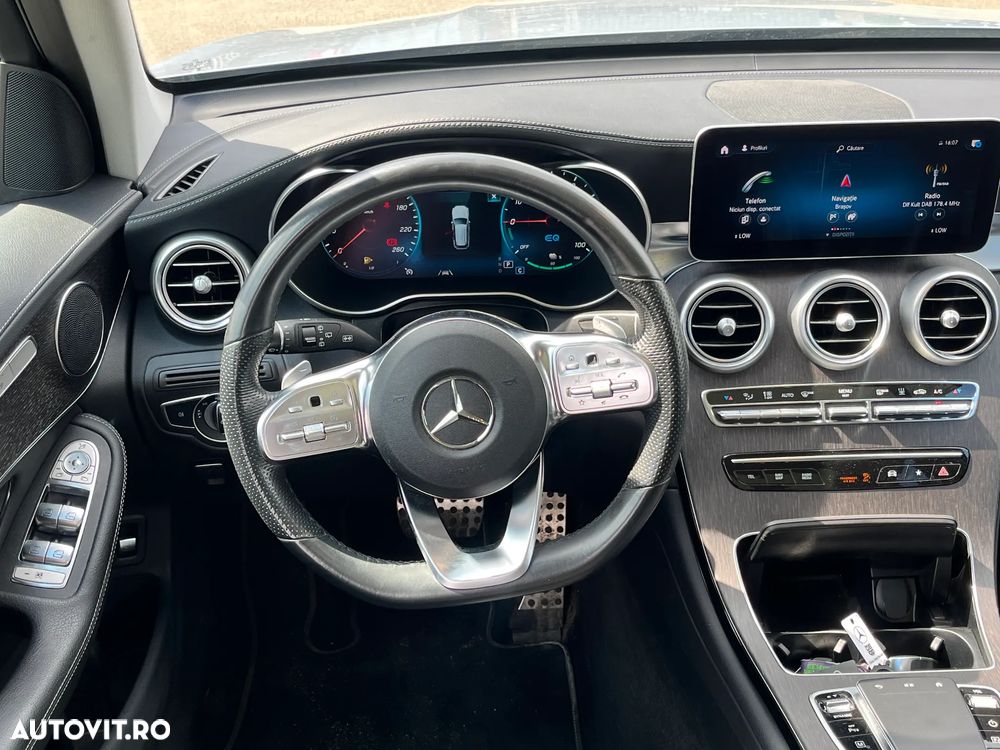 Mercedes-Benz GLC 300 de 4Matic 9G-TRONIC - 16