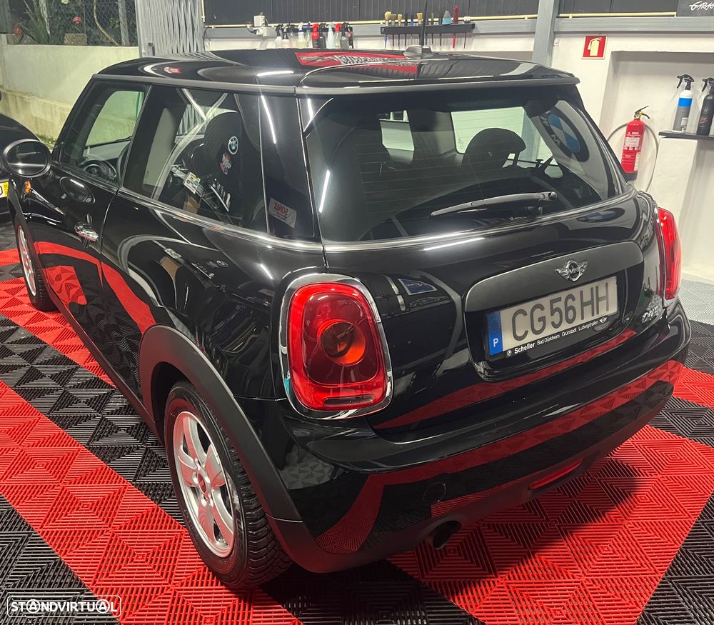 MINI 3 Portas - 2