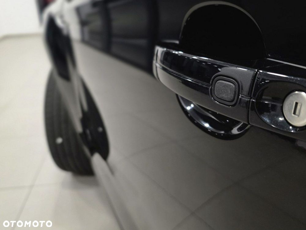 Ford Kuga 2.0 TDCi 4x4 Titanium - 4