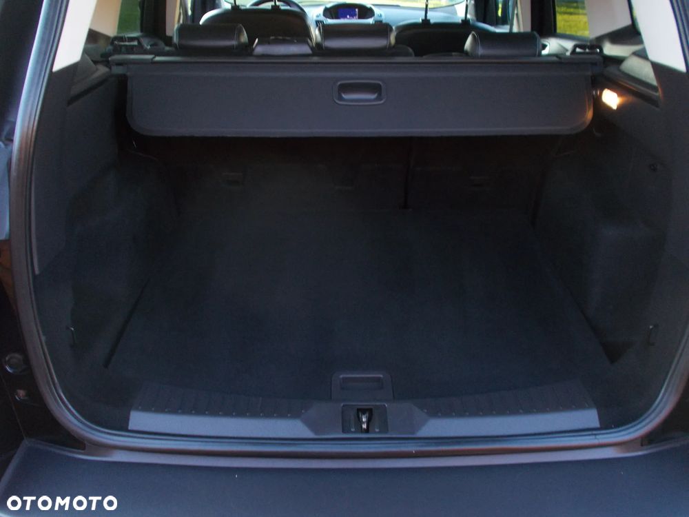 Ford Kuga 2.0 TDCi 4WD Titanium - 10