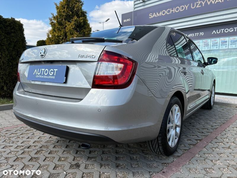 Skoda RAPID 1.0 TSI Style DSG - 2