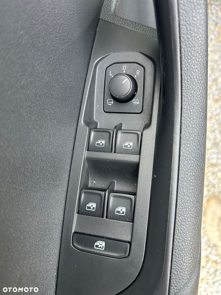 Skoda Karoq 2.0 TDI SCR 4x4 DSG Style - 11