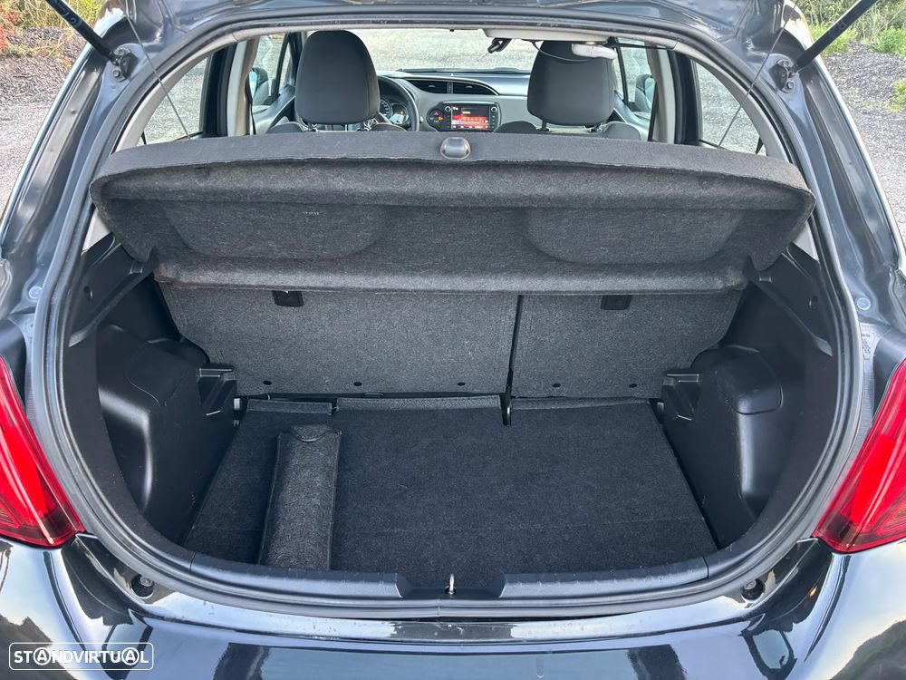 Toyota Yaris 1.4 D-4D Comfort+P.Style - 9