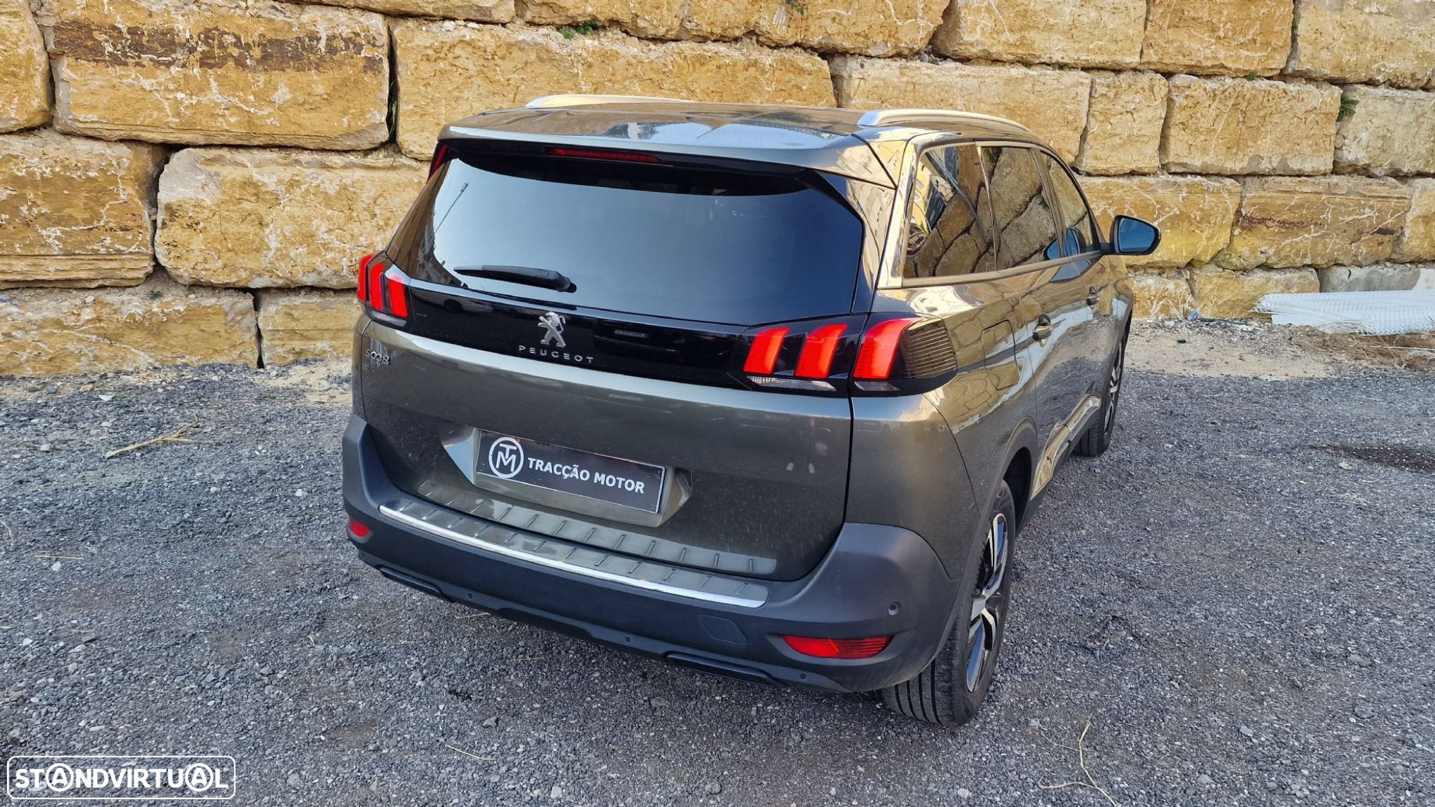 Peugeot 5008 1.5 BlueHDi Allure EAT8 - 8