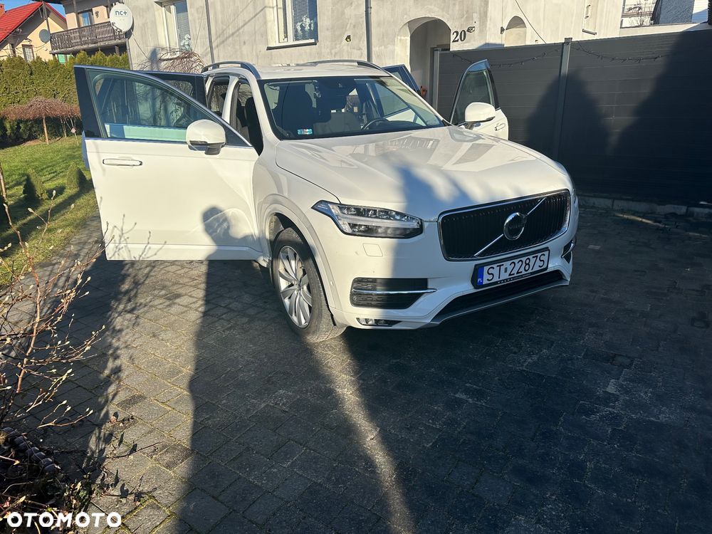 Volvo XC 90 D5 AWD Momentum - 10