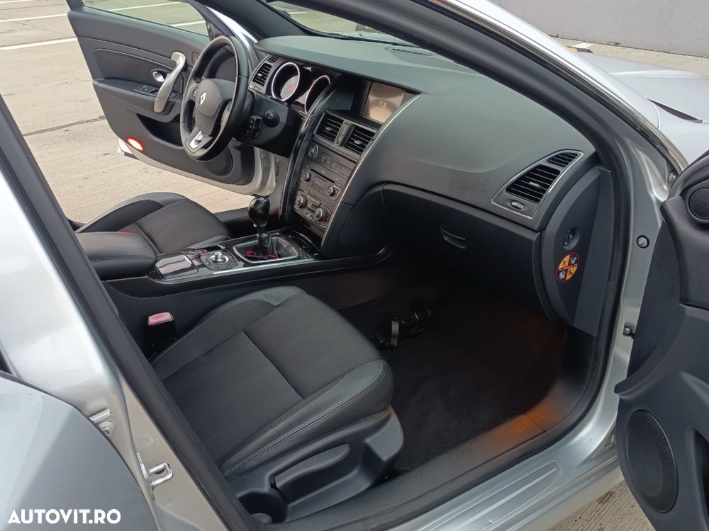 Renault Latitude - 7