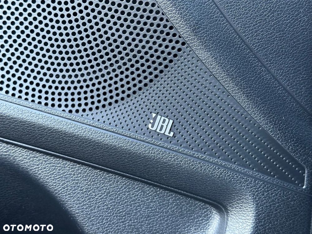 Kia Ceed 1.5 T-GDI L DCT - 24