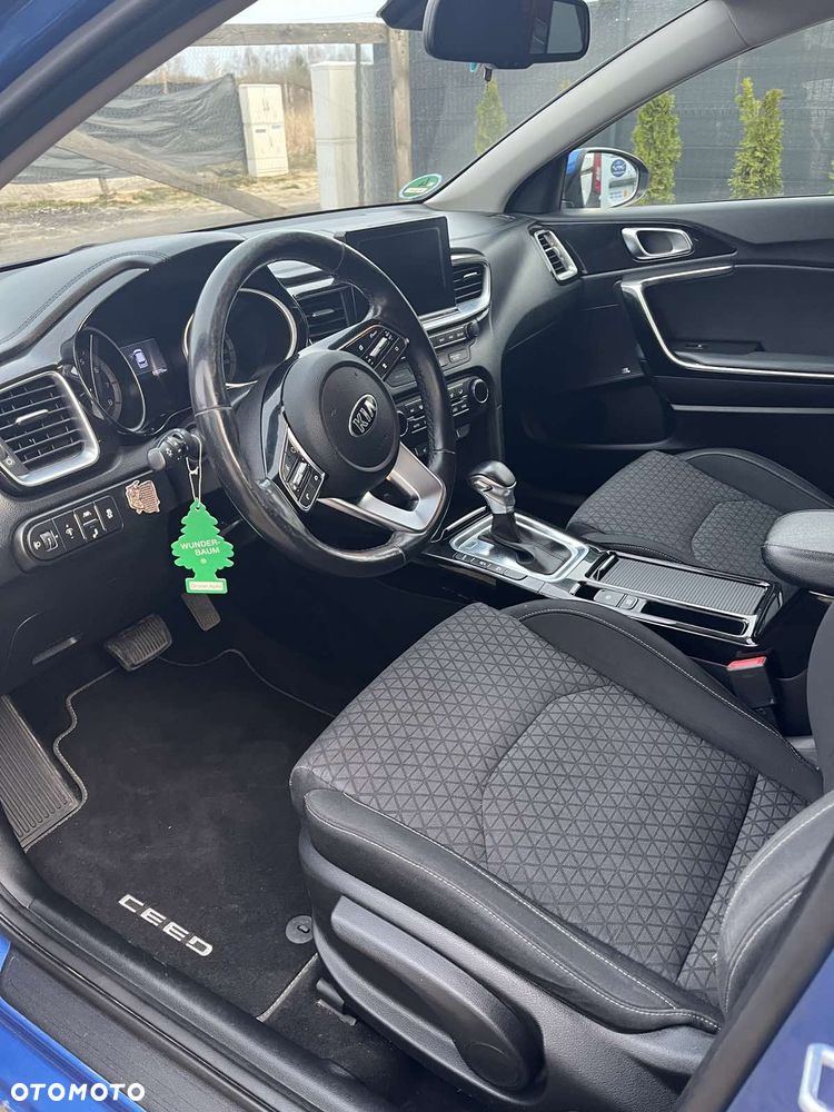 Kia Ceed 1.4 T-GDI L Business Line DCT - 7