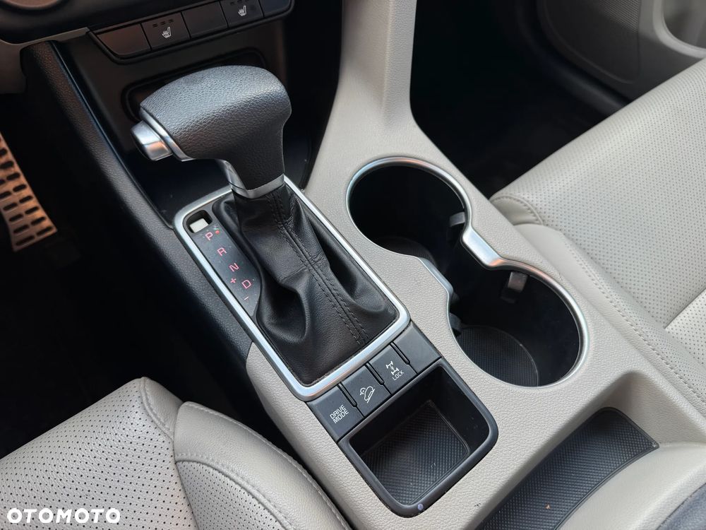 Kia Sportage - 28