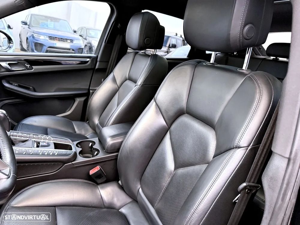 Porsche Macan S - 23