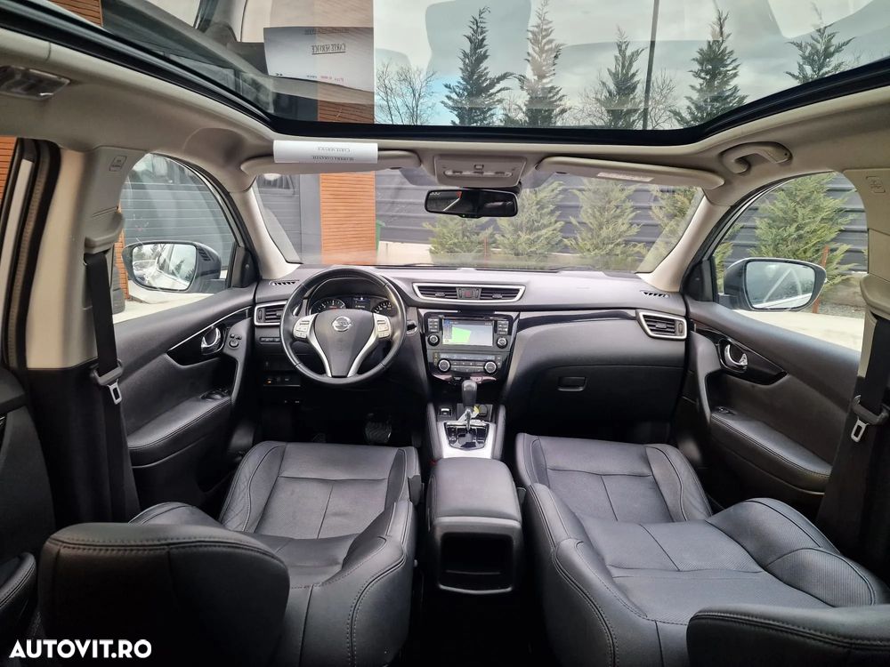 Nissan Qashqai 1.6 DCI Xtronic TEKNA - 8