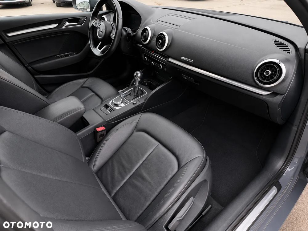 Audi A3 Limousine 40 TFSI Quattro S tronic - 15