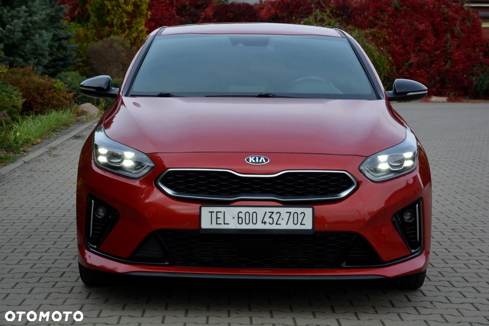 Kia ProCeed 1.4 T-GDI DCT7 OPF GT LINE - 17