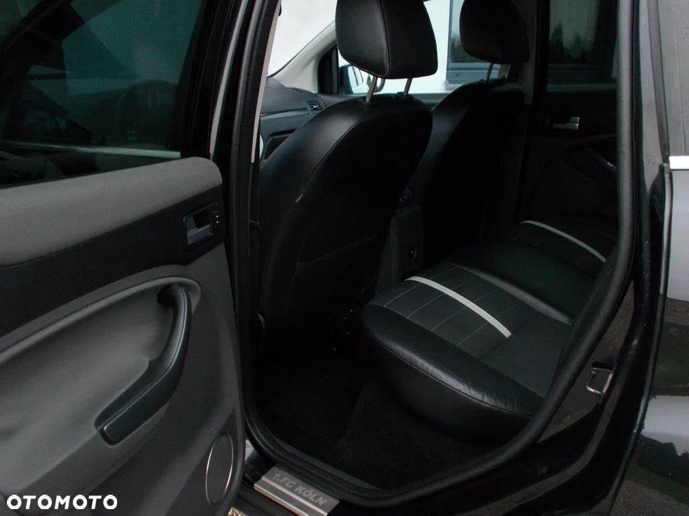 Ford Kuga 2.0 TDCi Titanium - 12