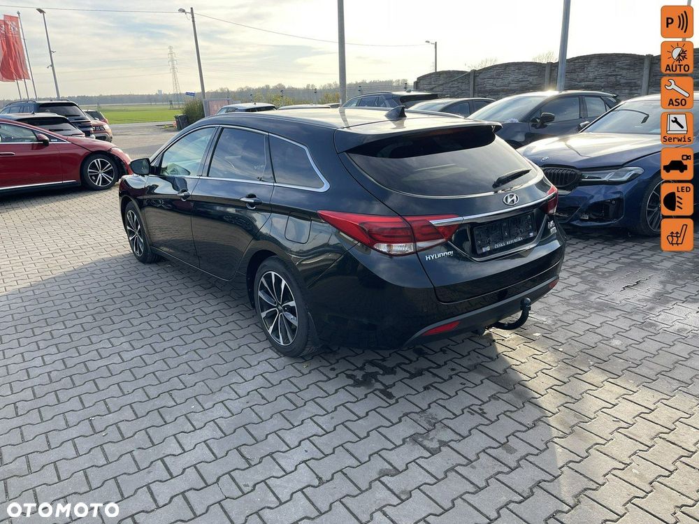 Hyundai i40 1.7 CRDi BlueDrive Business - 1