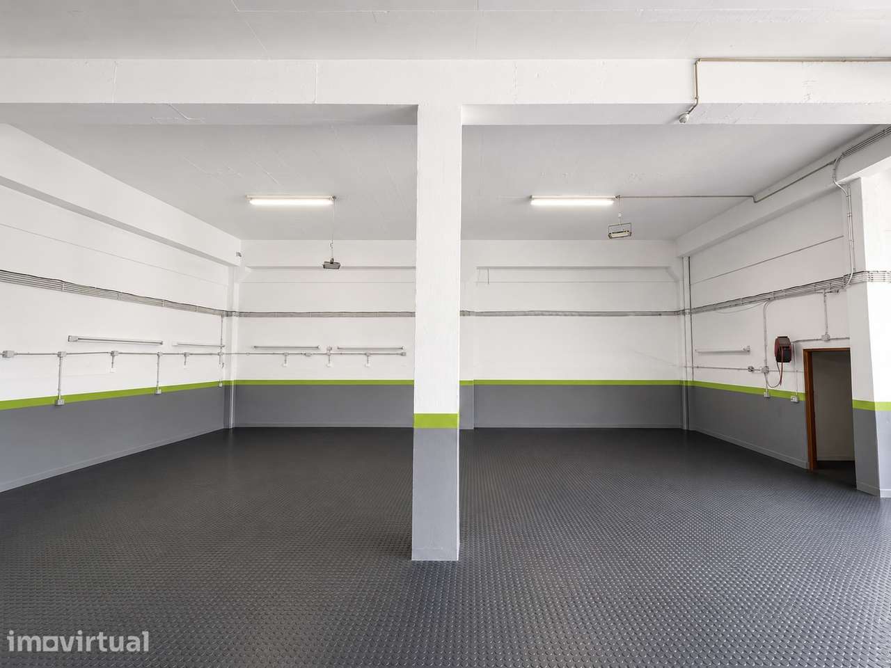 Armazém para arrendamento com excelente localização - Grande imagem: 3/20