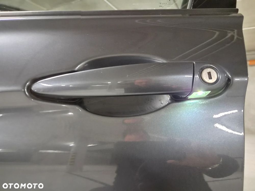 BMW Seria 3 - 17