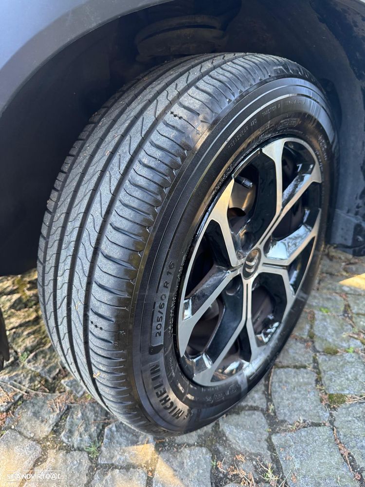 Citroën C3 Aircross BlueHDI 120 Stop & Start EAT6 SHINE - 22