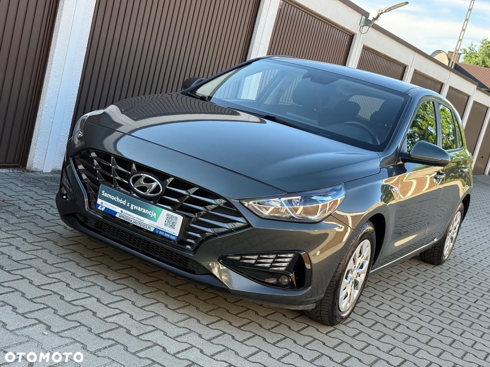 Hyundai i30 1.5 DPI Classic + - 32