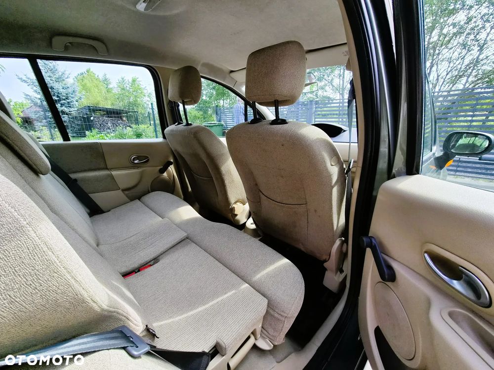 Renault Modus - 15