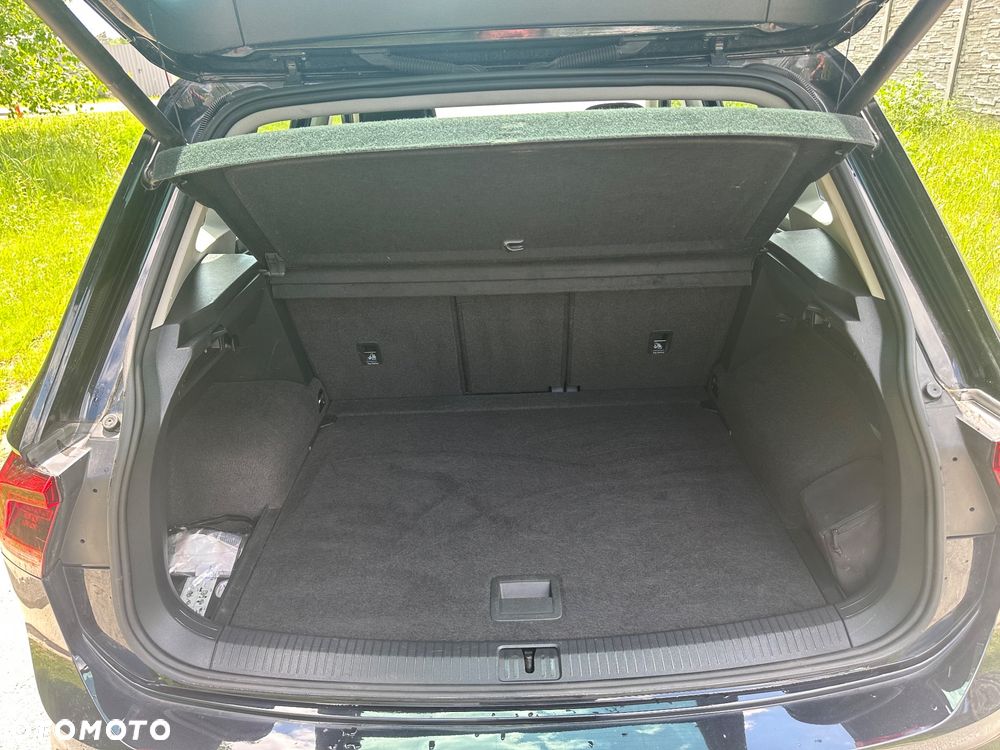 Volkswagen Tiguan - 9