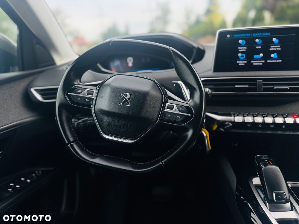 Peugeot 3008 1.5 BlueHDi Allure Pack S&S EAT8 - 13