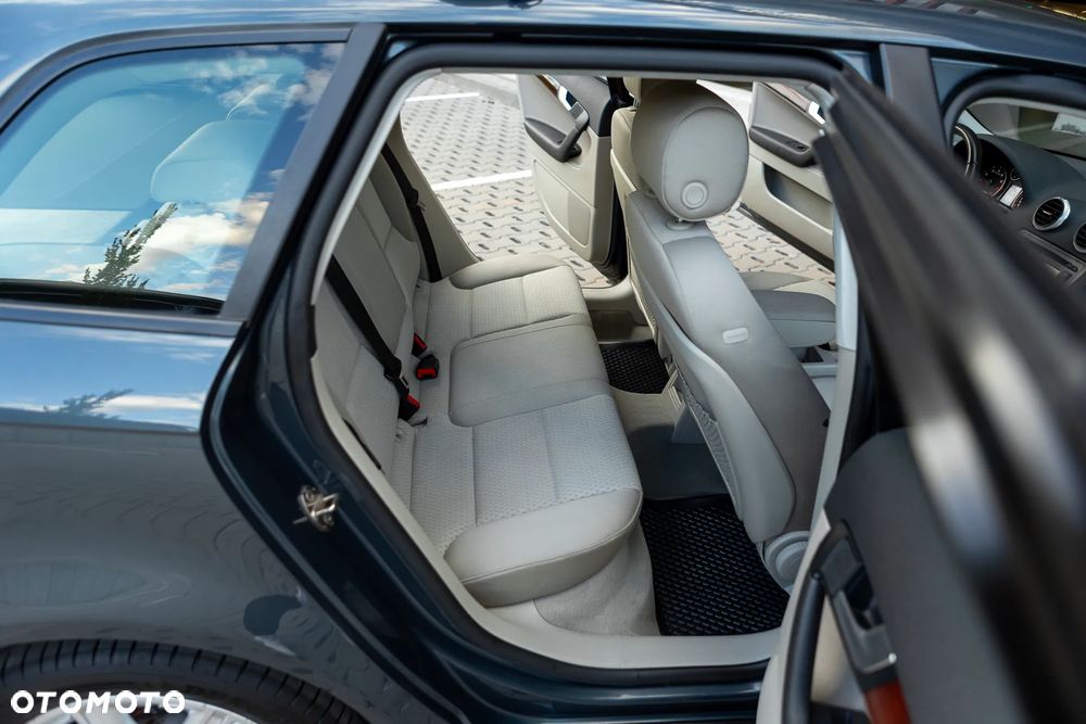 Audi A3 Sportback - 36