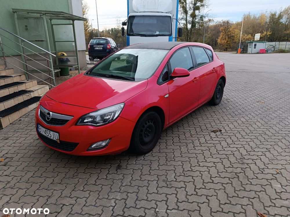 Opel Astra 1.4 Enjoy - 1