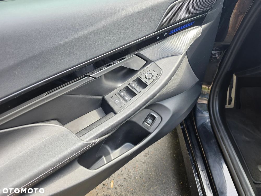 BMW Seria 5 520d mHEV M Sport - 17