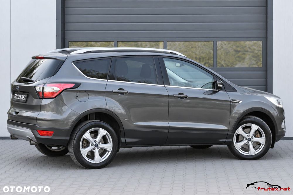 Ford Kuga - 12