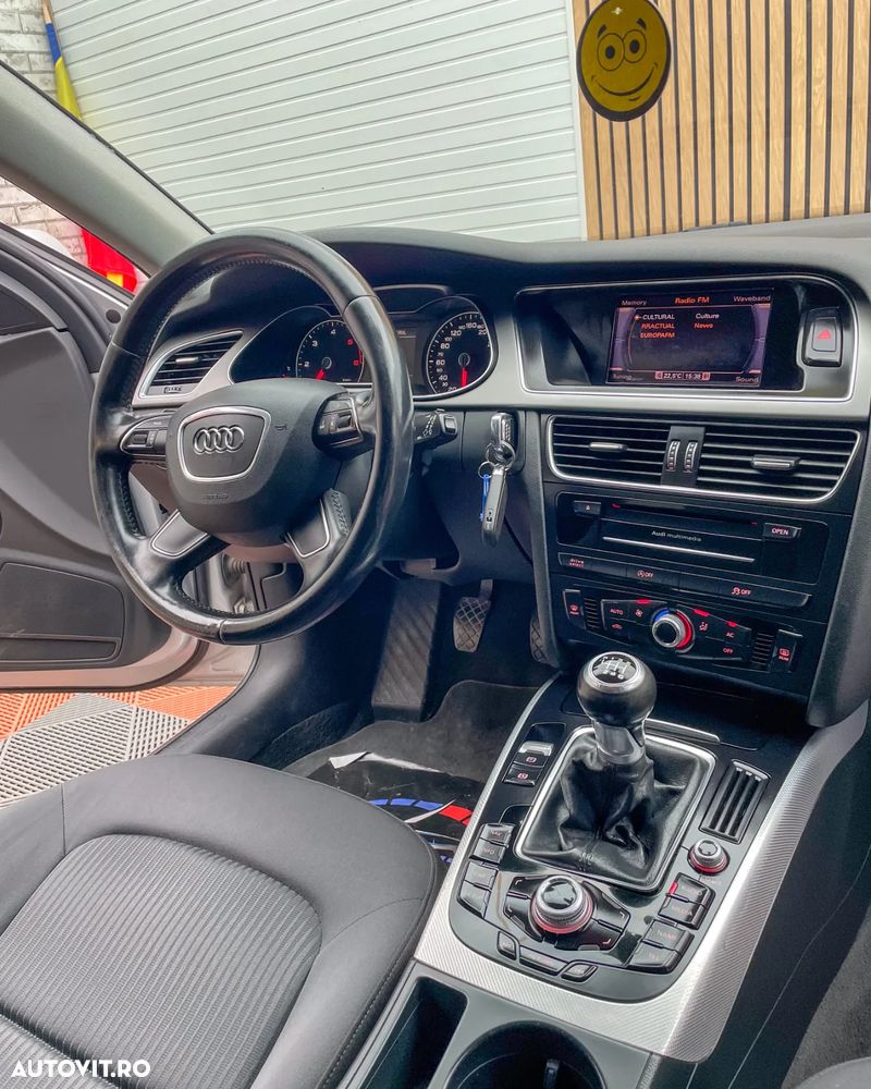 Audi A4 Avant 2.0 TDI DPF Ambiente - 8