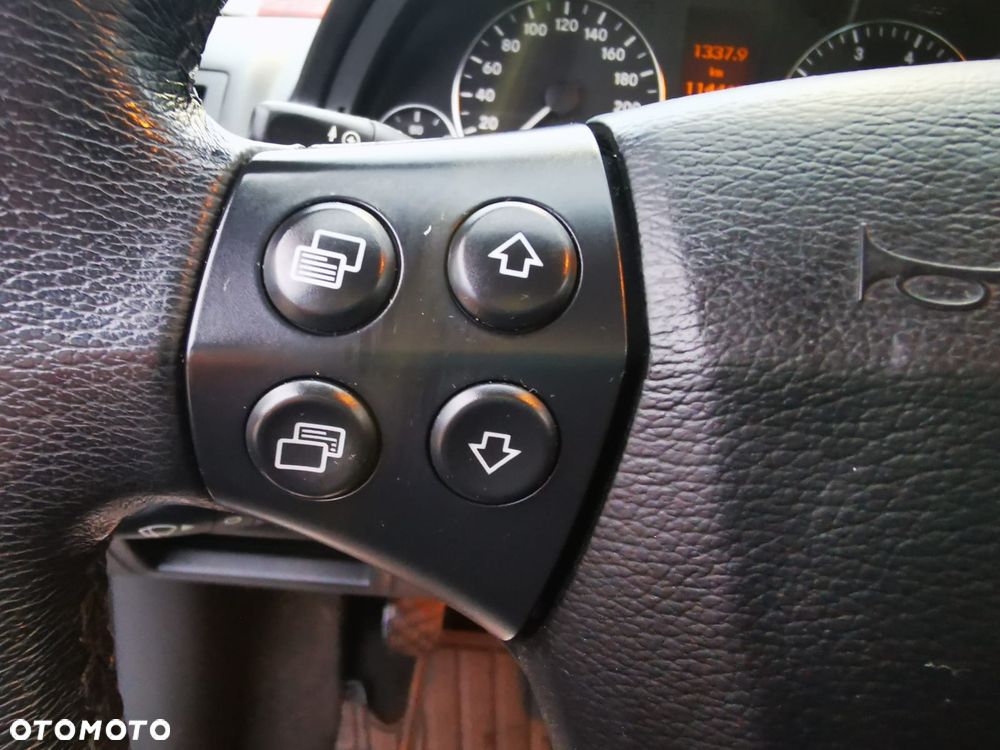 Mercedes-Benz Klasa A 160 BlueEFFICIENCY Avantgarde Special Edition - 12