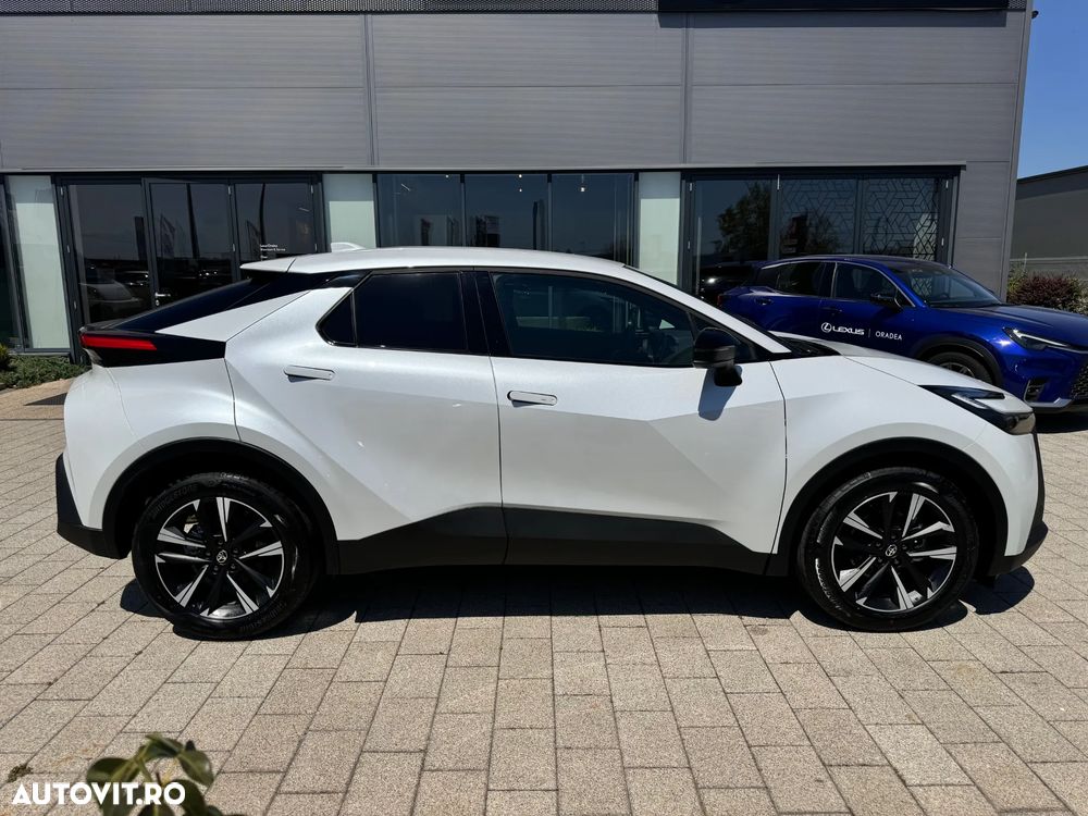 Toyota C-HR 2.0 HEV 180 CP 4x2 CVT Dynamic - 8