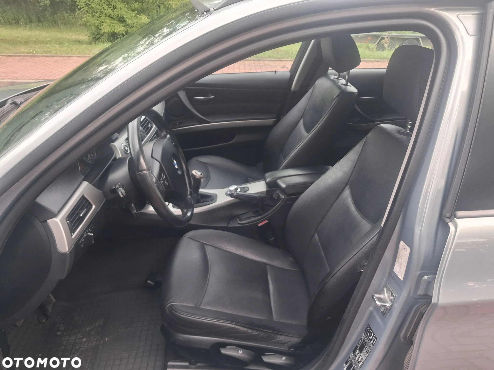 BMW Seria 3 320d DPF Touring Edition Fleet - 3