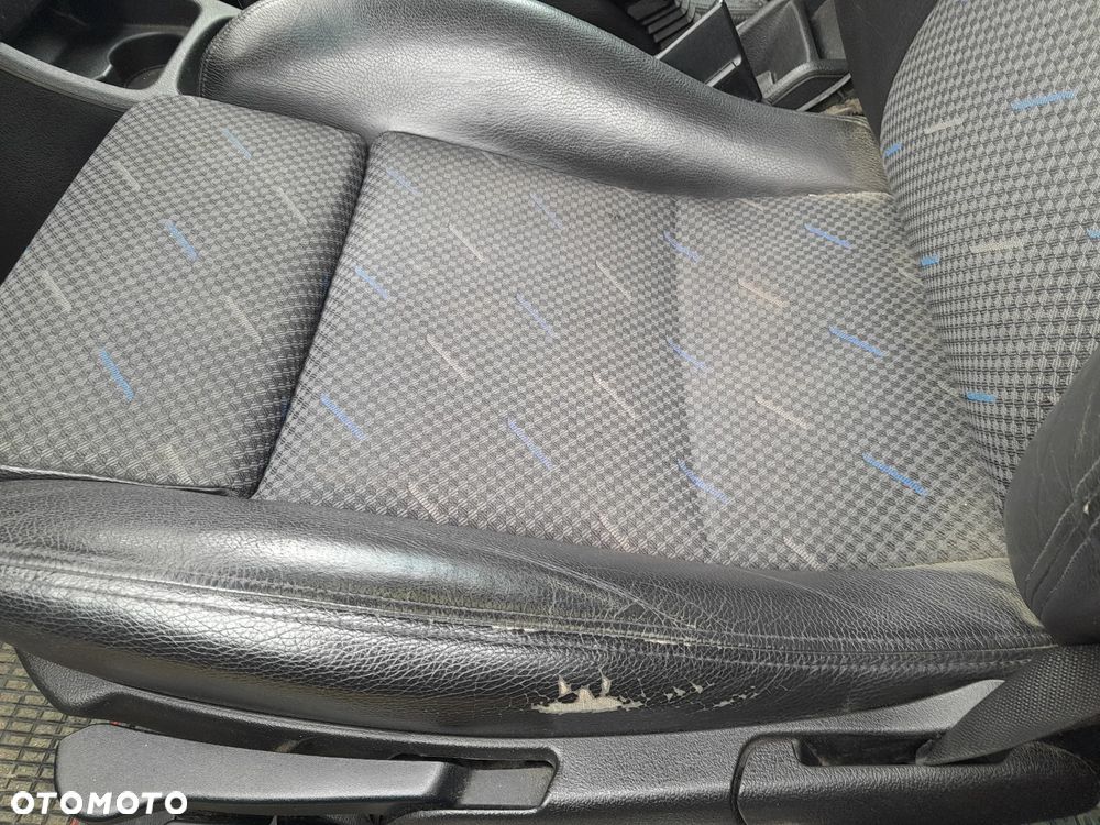 Fotele komplet RECARO OPEL Zafira A OPC 99-05r. - 7