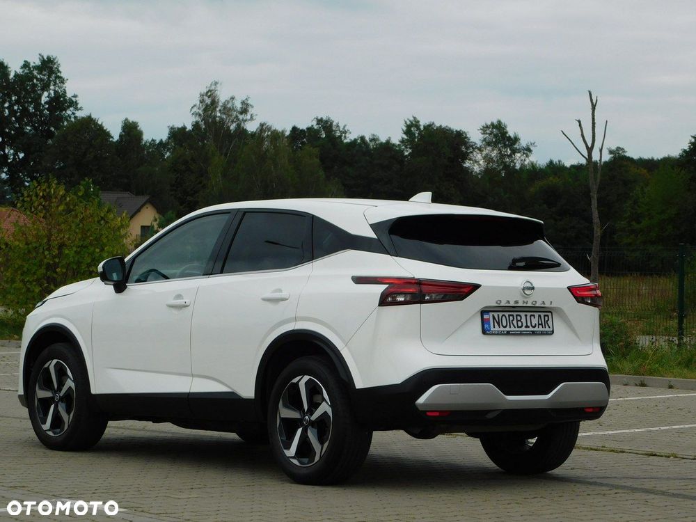 Nissan Qashqai 1.3 DIG-T N-Connecta - 34