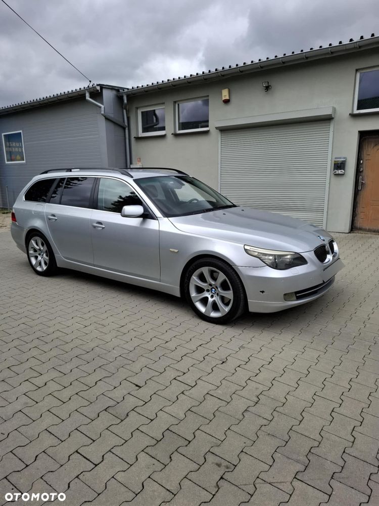 BMW Seria 5 530d xDrive - 2