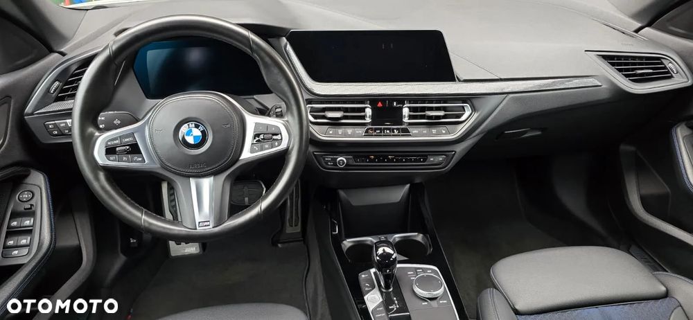 BMW Seria 2 218i - 4