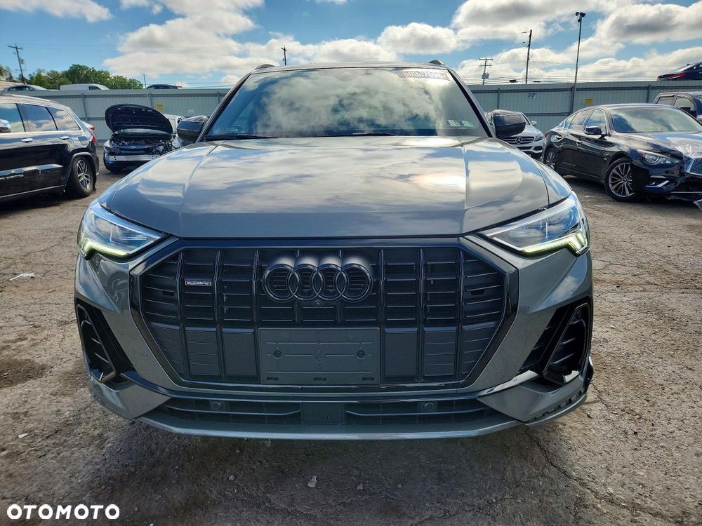 Audi Q3 45 TFSI Quattro S tronic S line - 2