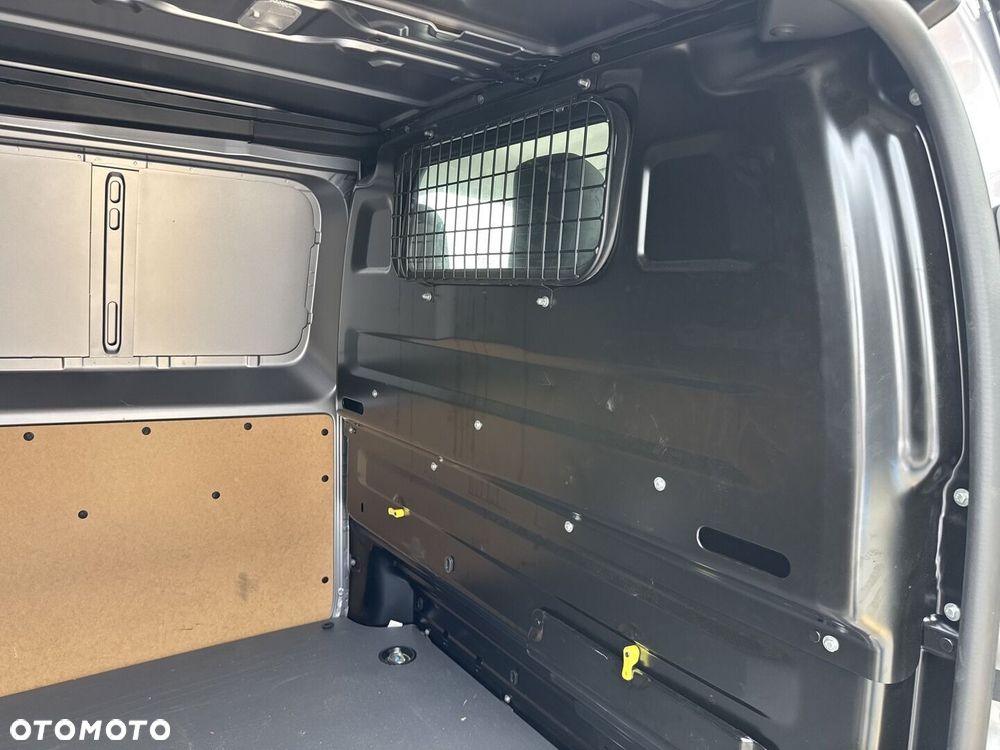 Toyota PROACE - 10