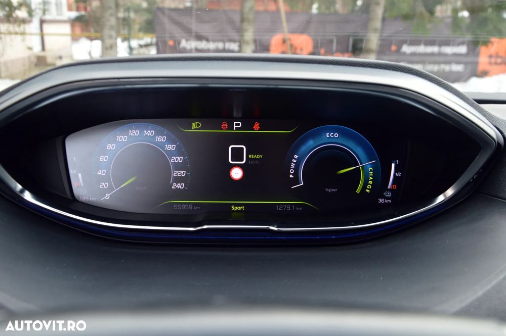 Peugeot 3008 PHEV 225 EAT8 GT - 6