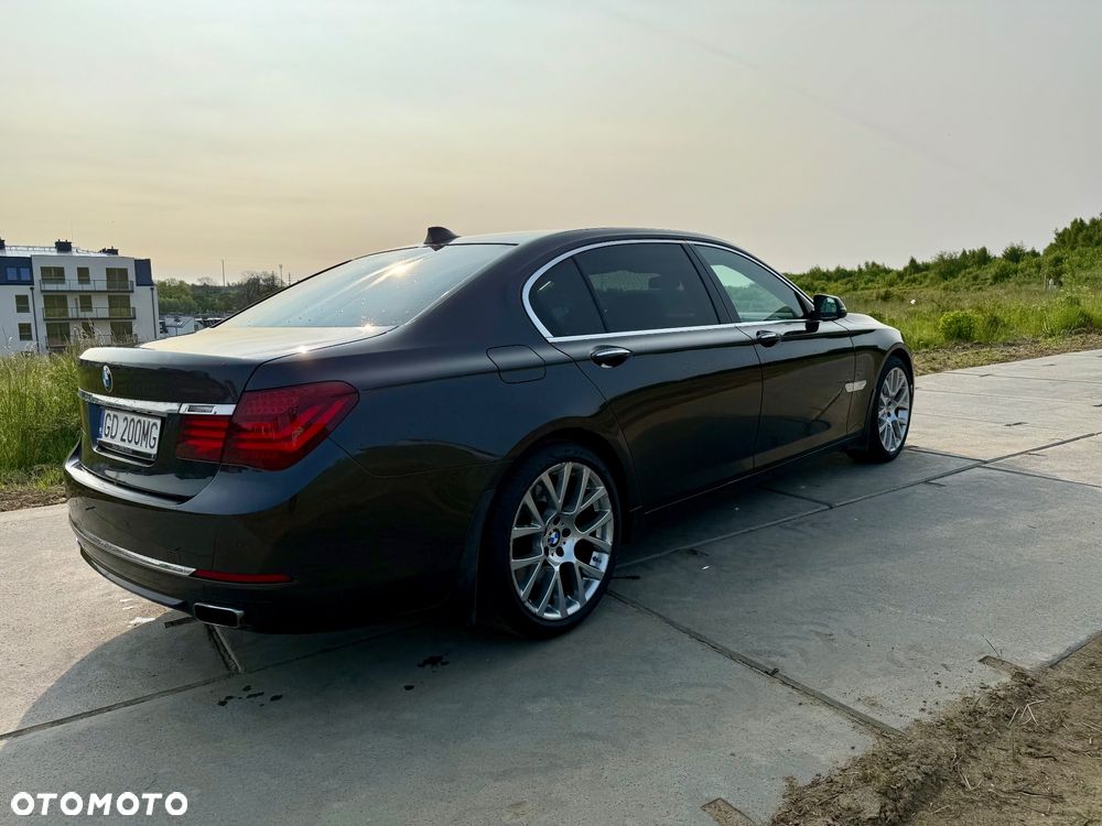 BMW Seria 7 - 4