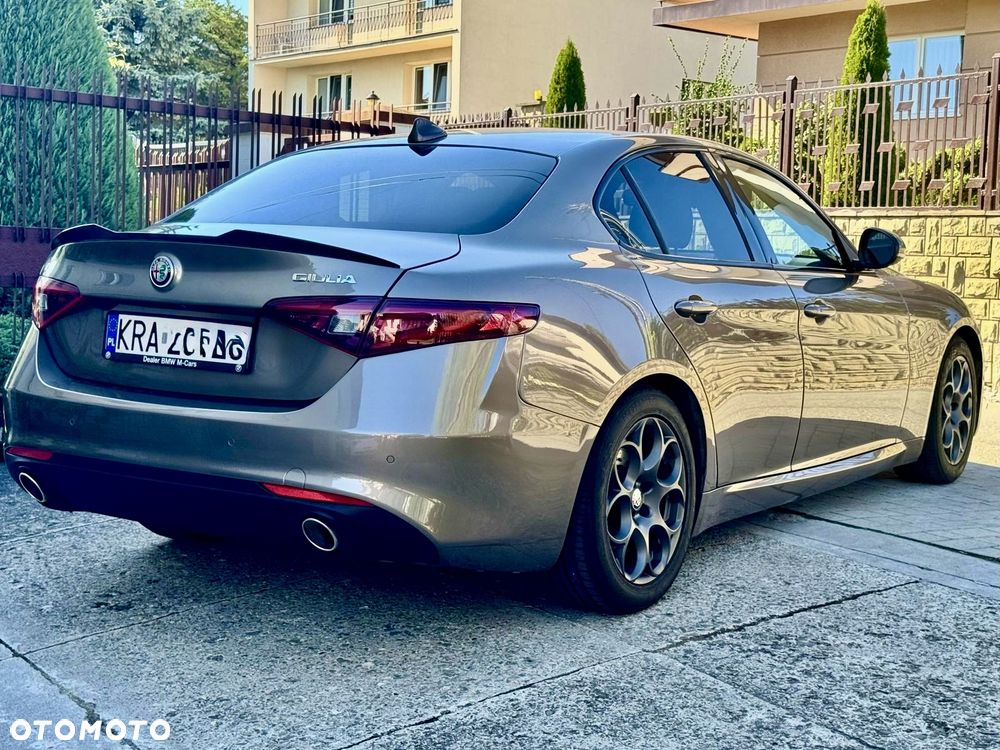 Alfa Romeo Giulia 2.2 D Turbo Super - 19